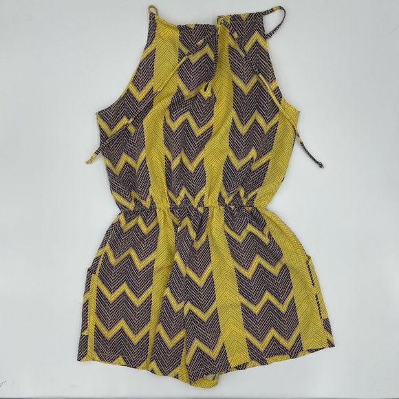 Women’s Romper, Medium - Picture 3 of 5
